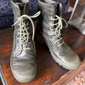 Palladium Women's Green Ankle Boots